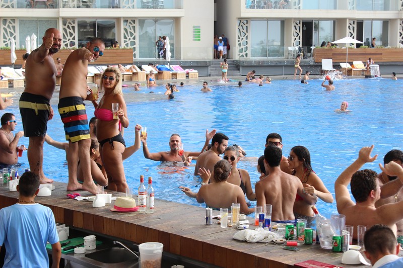 Sunday Pool Party at Whitelace